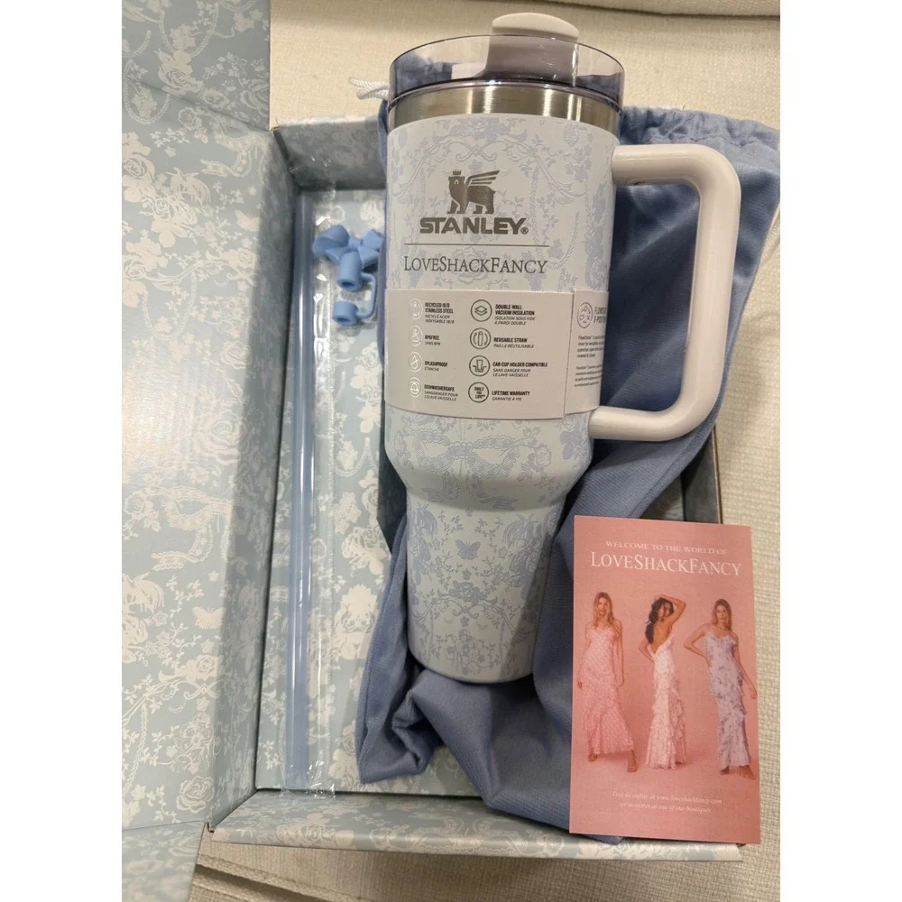 Stanley x LoveShackFancy 40oz Toscana Toile Alpine Blue Holiday Quencher Limited - Picture 3 of 6